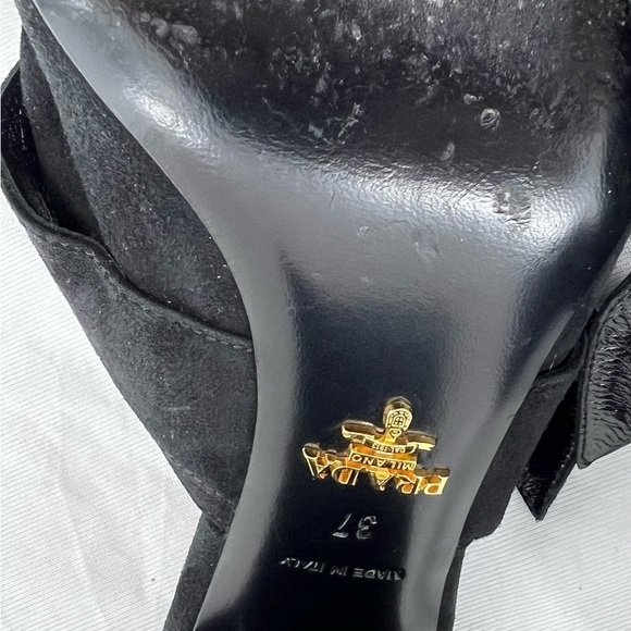 PRADA MILANO BLACK SUEDE CHUNKY HEEL SANDAL BLACK SIZE 37 EUR SIZE 6.5 US - Picture 7 of 16